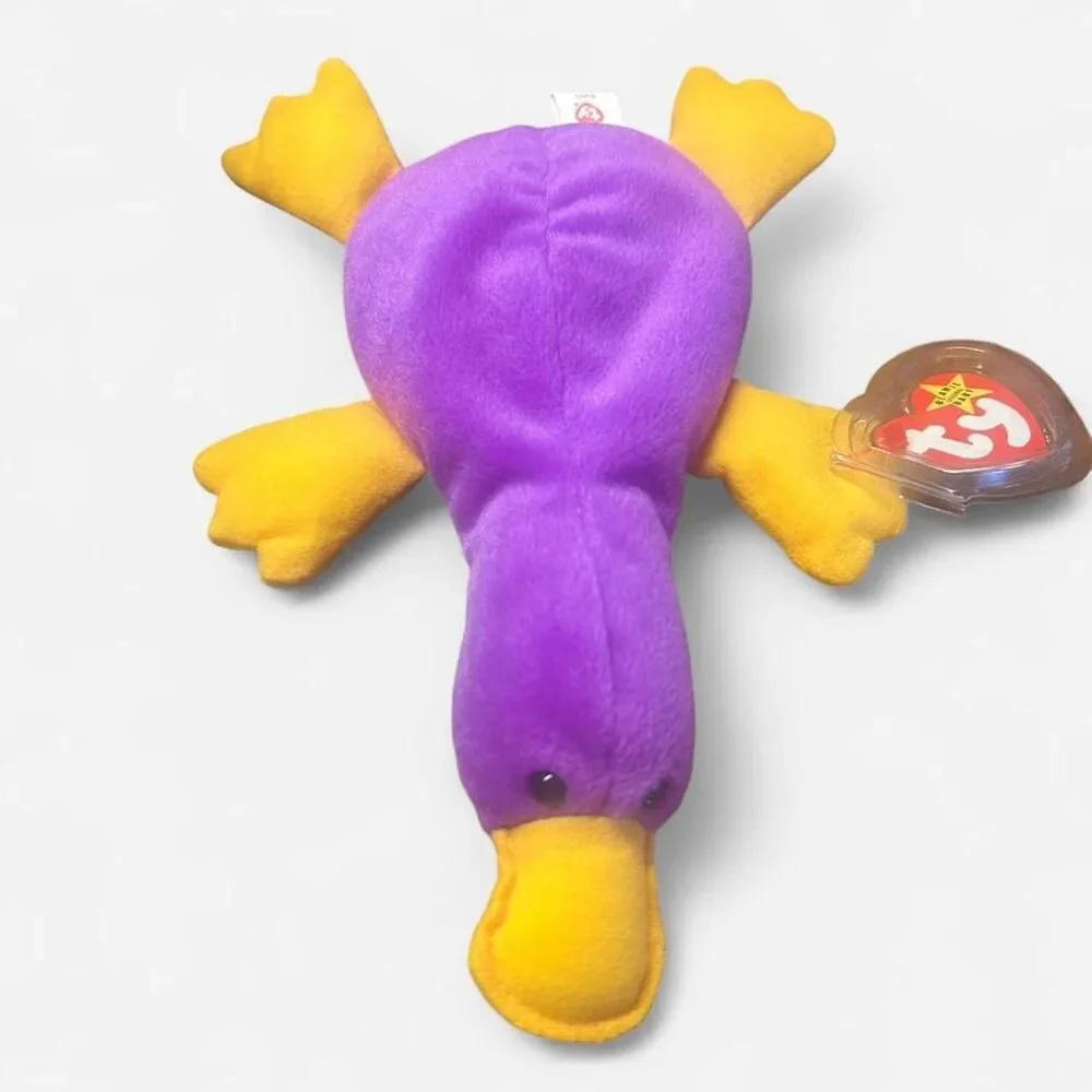 Rare Pristine Deep Purple Patti the Platypus Beanie Baby